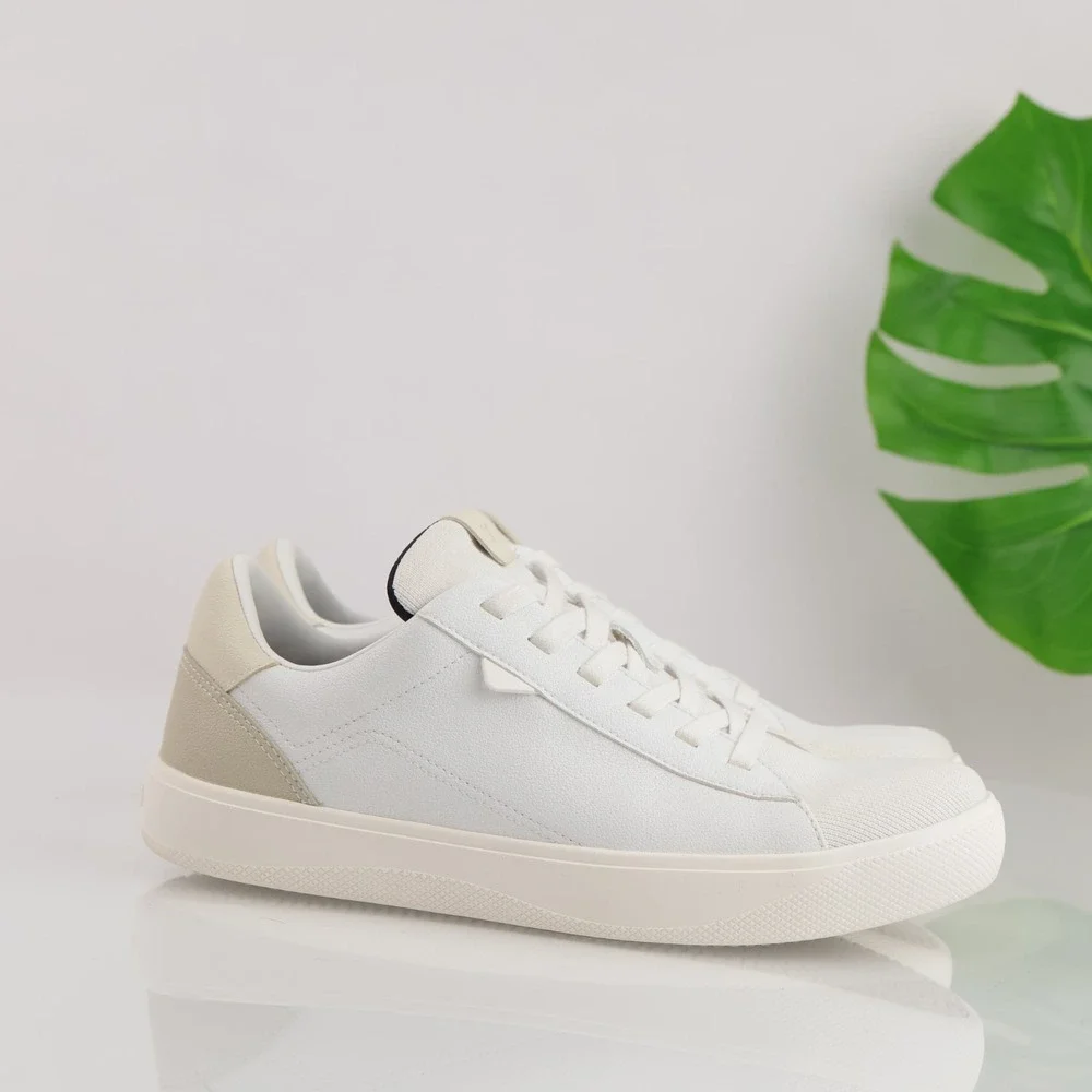 Vessi Womens Soho Sneaker Size 8 Waterproof White Tan Vegan Leather Lace Up Shoe